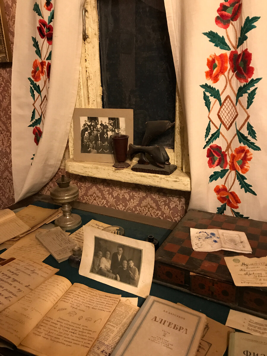 Начало выставки. 