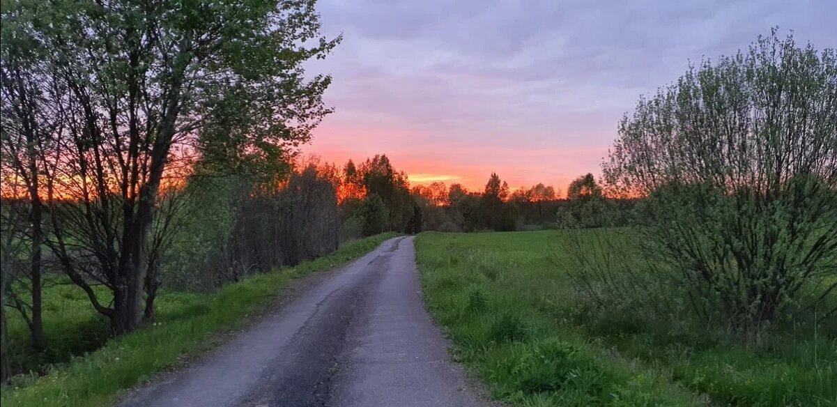 Чтоб тропинка вдаль вела