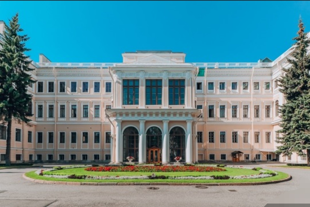 Аничков дворец