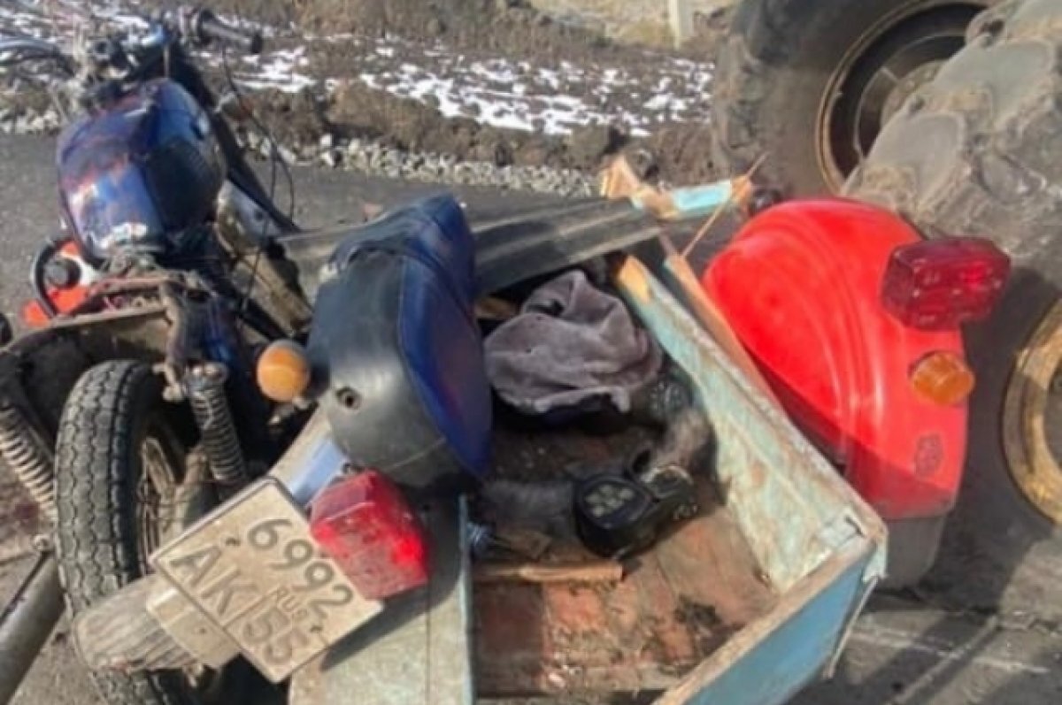    В Омской области 26-летний мотоциклист разбился на просёлочной дороге