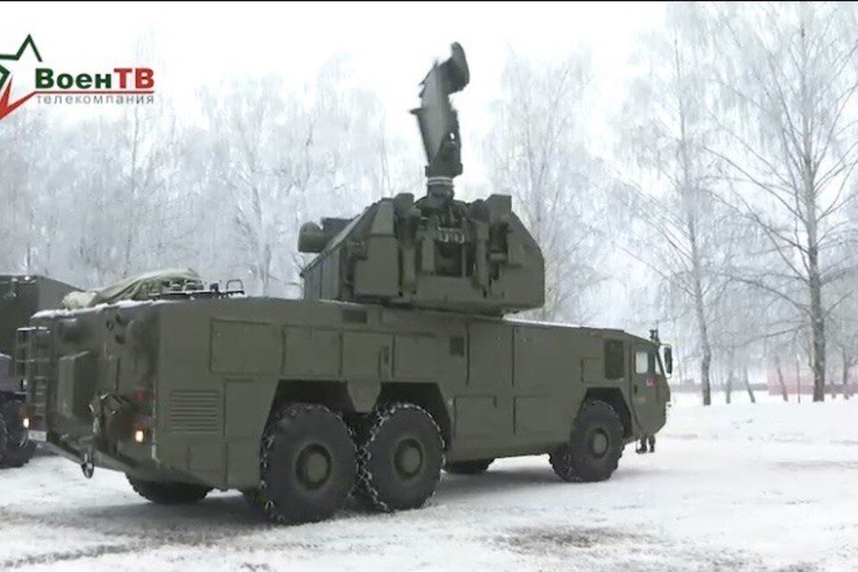     В Минобороны сказали, что комплексы «ТОР-М2К» поступили на вооружение зенитной ракетной бригады в Фаниполе . Фото: скриншот с видео, опубликованного в телеграм-канале Министерства обороны