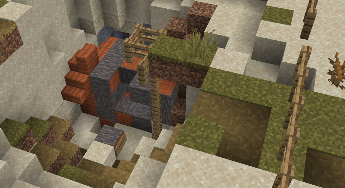 В связи с просадкой песков в Кизуковом Посаде провалился дом. Также расширилась опасная зона рядом с разломом. Сейчас под угрозой исчезновения 2 дома.