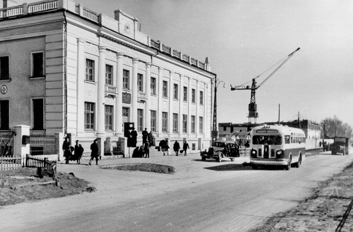 Бесплатные старые фото. Барнаул 20 век. Старый Барнаул. Барнаул 1960 год. Барнаул 1940.