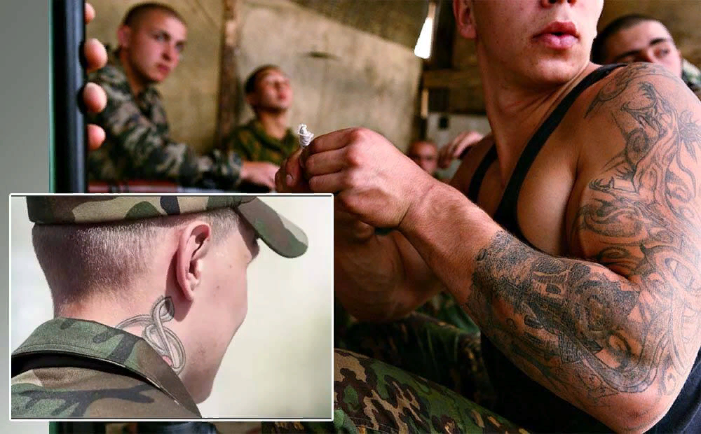 Почему с татуировками в армию не берут?