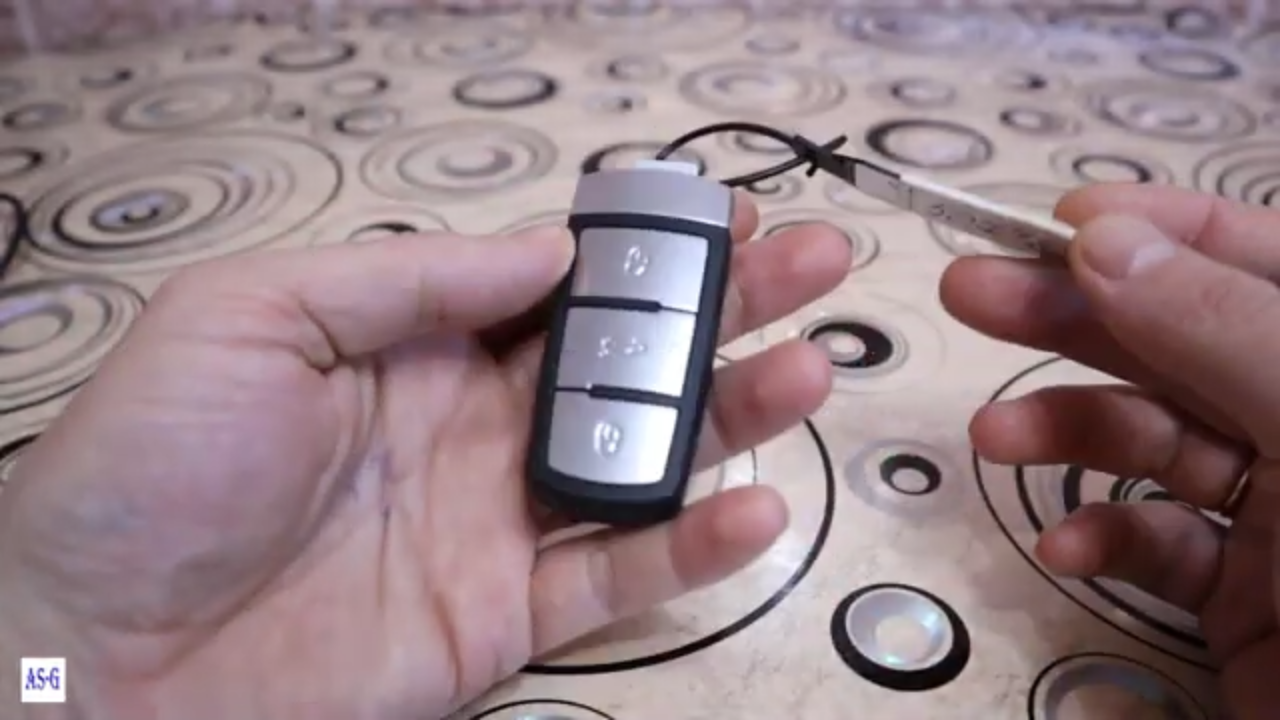 VW Passat 3C Volkswagen replace battery remote key fob / Schlüssel Fernbedienung