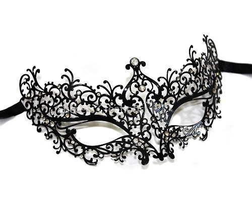 Привет, красотка! С удовольствием пообщаюсь с тобой.
Расскажи, пожалуйста, что чувствуешь при общении с мужчинами?
Как ты ощущаешь себя при переписке, при беседе по телефону или на свиданиях?
Чувствуешь ли ты наполнение?
Предлагаю обсудить приятные полезные тонкости, обменяться  лайфхаками, наполниться.
Мне кажется каждой женщине нужна другая женщина.
Погнали!
