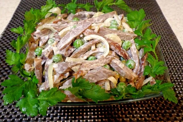 Салат из свиного сердца 