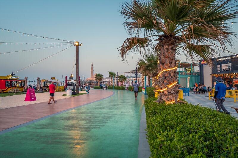 Вот эта зелененькая - антишоковая дорожка для бега (фото из интернета)