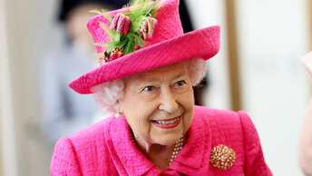 Тревожные королева Елизавета заболела короной, новости из букингемского дворца:. Состоянием Ее Величества, поклонники обеспокоены.