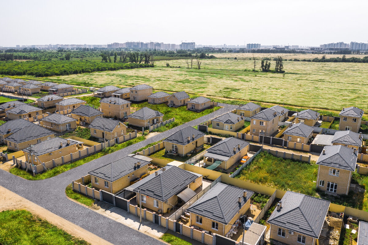 коттеджный поселок крепость. крепость краснодар коттеджи. нвм крепость краснодар. краснодар котеджный пасёлок "крепость". генплан кп крепость краснодар.