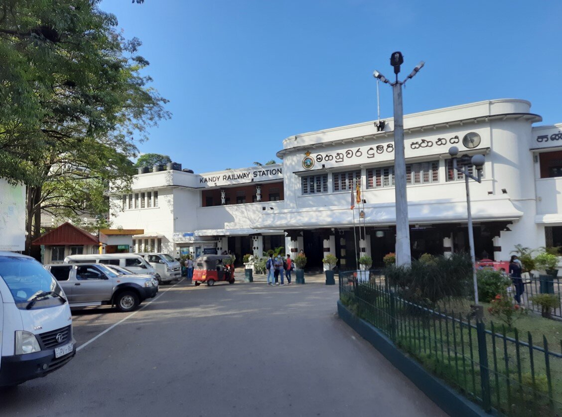 Ж/д вокзал в Канди