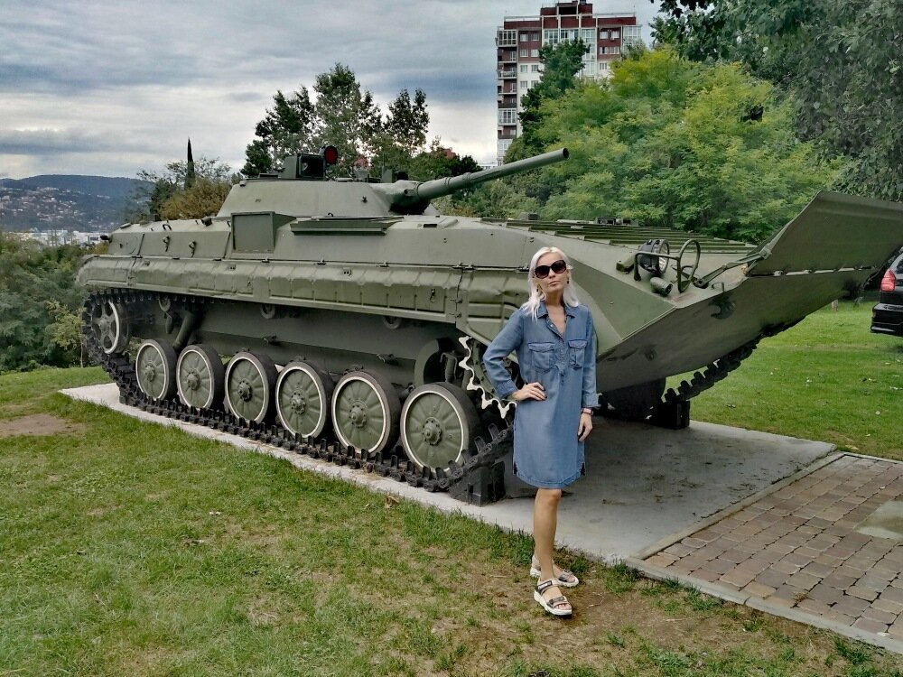 На фото автор канала :)