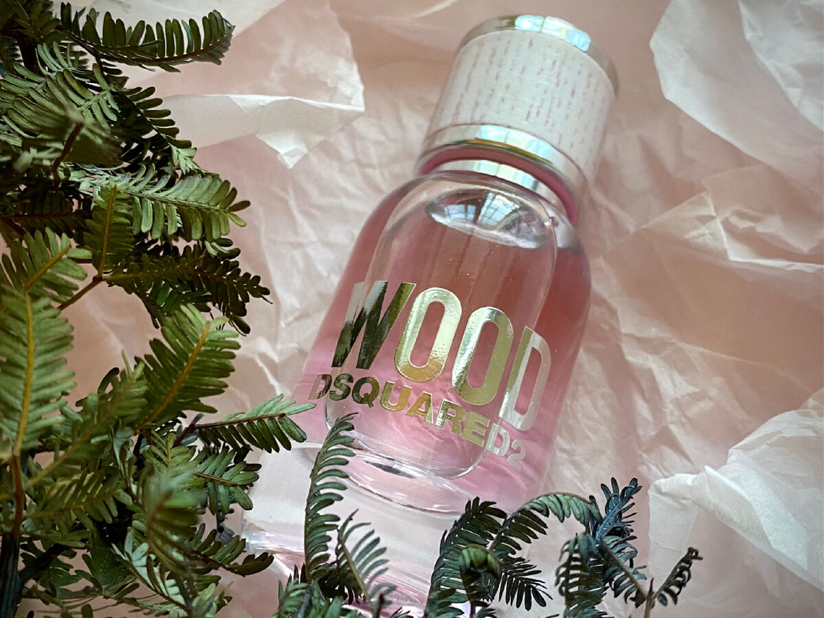 Dsquared2 Wood - аромат для самодостаточной женщины с нежной сердцевиной
