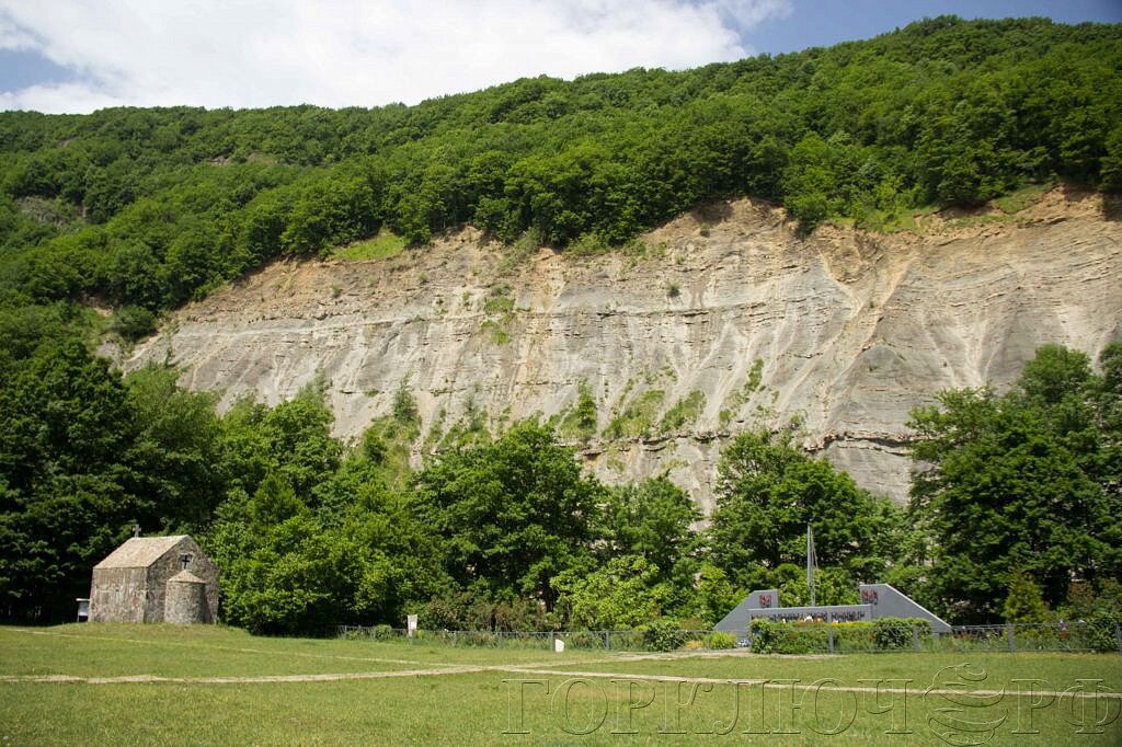 Гора Нависла. 