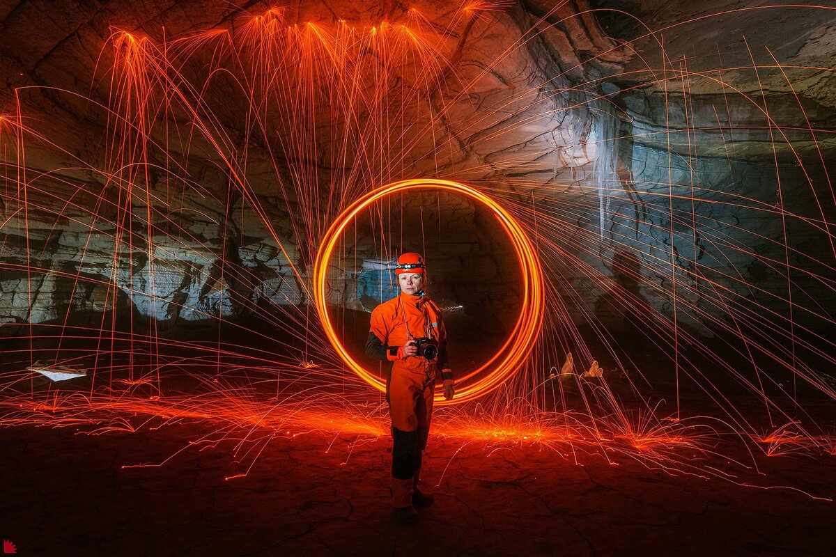 Лариса Позднякова, директор издательства "Азимут". Фото: Александр Ежъ Осипов