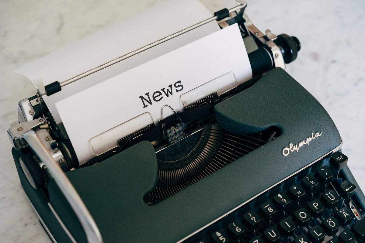 2. Photo by Markus Winkler on Unsplash
