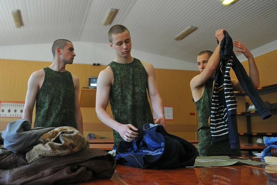     Военный комиссар Дербента Мусаев извинился за срочный вызов «всех граждан мужского пола» в военкомат Евгения ГУСЕВА