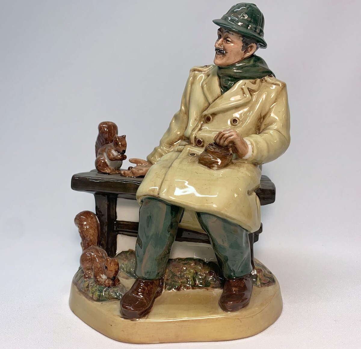  " " 1972 .  - 22 . 9000 . https://ru.bidspirit.com/