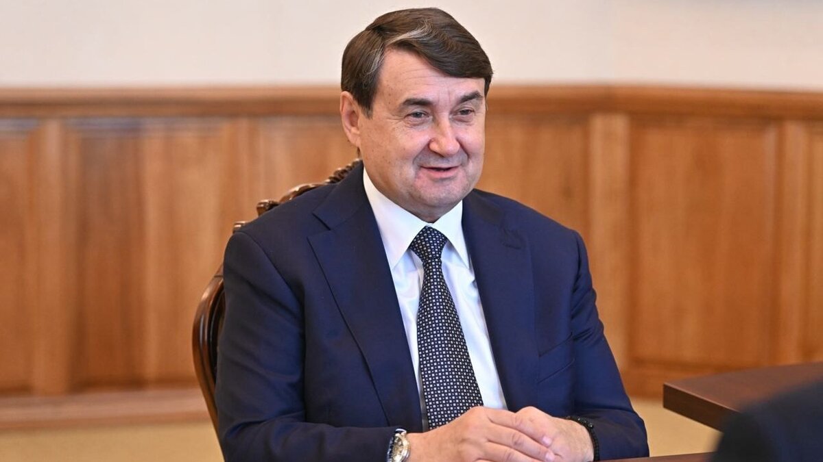     Руководитель региона Михаил Дегтярев провел совещание с помощником Президента России, секретарем Государственного Совета РФ Игорем Левитиным, прибывшим в Хабаровск с рабочим визитом.