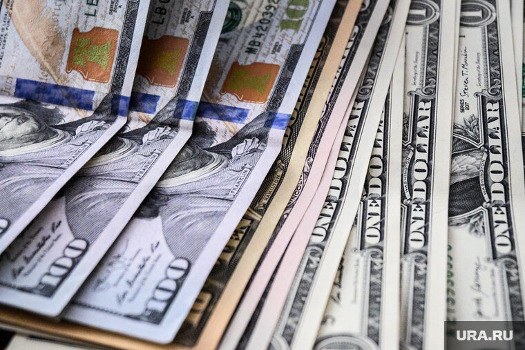    Украине потребуется от 3 до 4 млрд долларов финансовой помощи ежемесячно в следующем году, заявила Георгиева