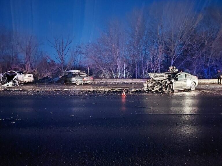    В Оренбурге на объездной произошло ДТП с 4 автомобилями, погибла девушка Елена Шкатова
