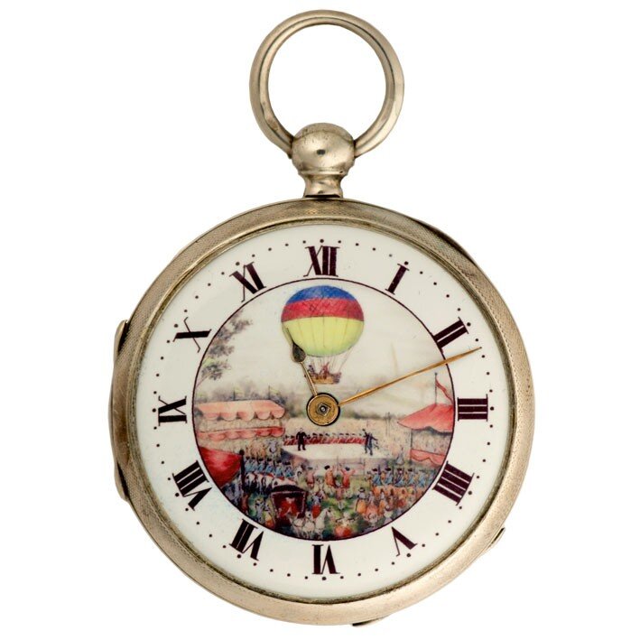 Британские эмалевые часы 19 века со сценой первого запуска воздушного шара братьями Монгольфье