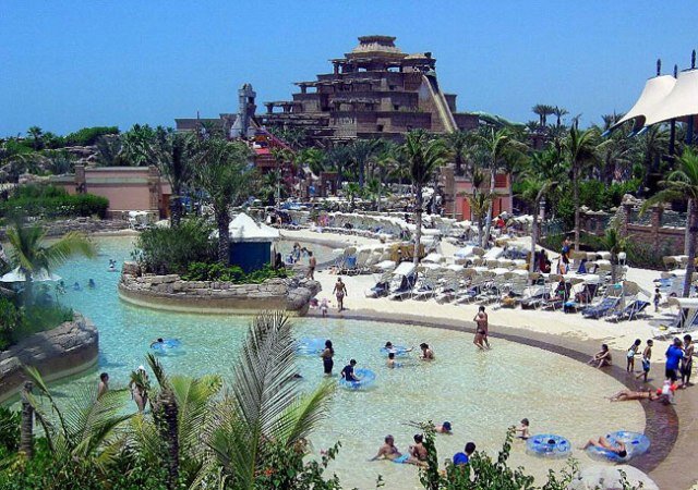 [caption id="attachment_2662" align="alignnone" width="640"] Atlantis Aquaventure Waterpark - самый популярный в ОАЭ[/caption]