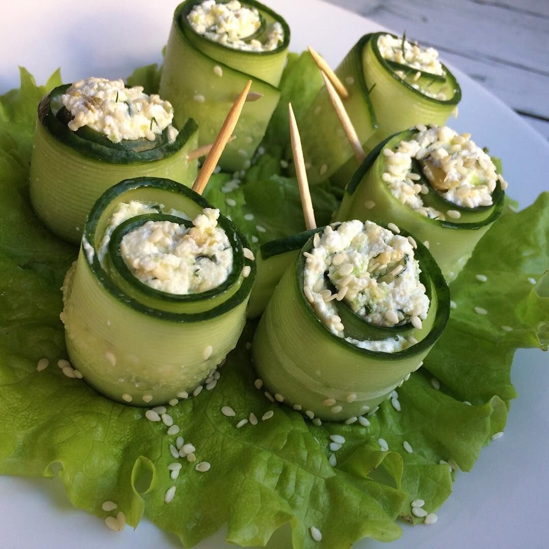 Закуска из свежих огурцов с хреном