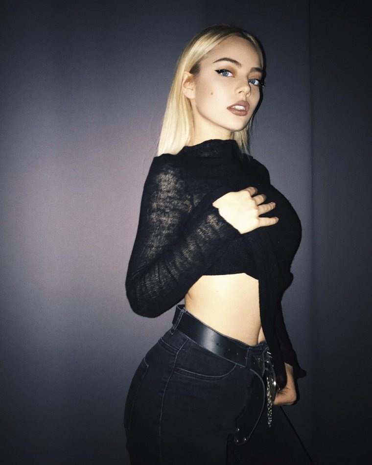 https://www.instagram.com/kk_serebroofficial/