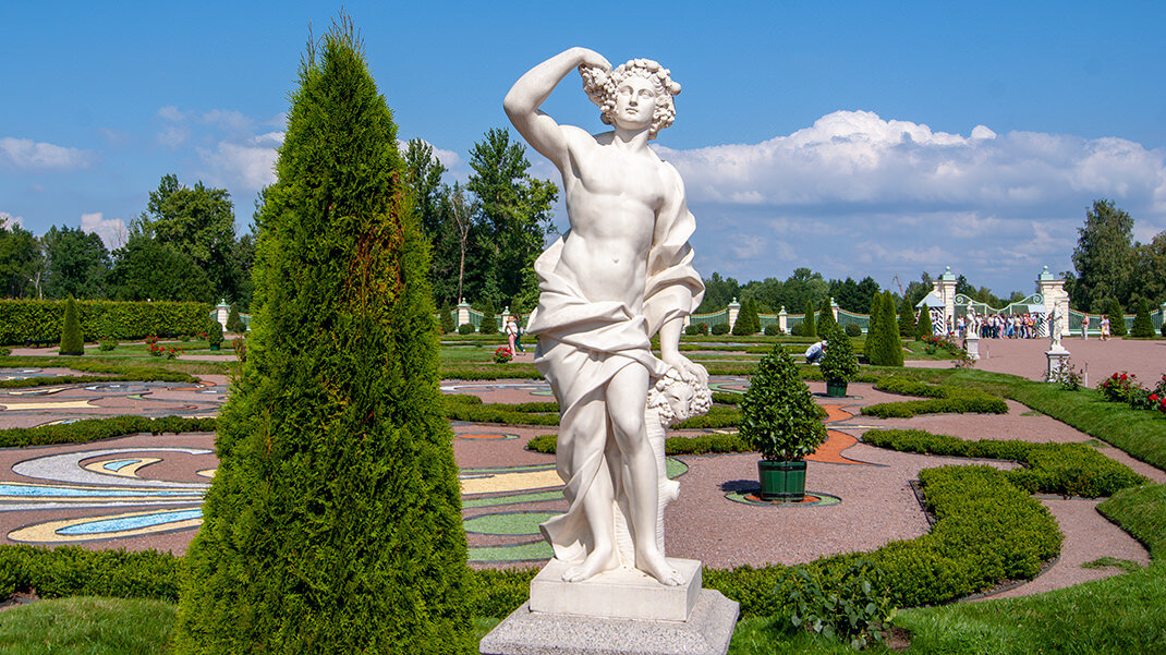 Скульптура «Осень»
