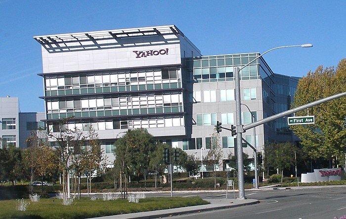 "Штаб квартира" Yahoo!