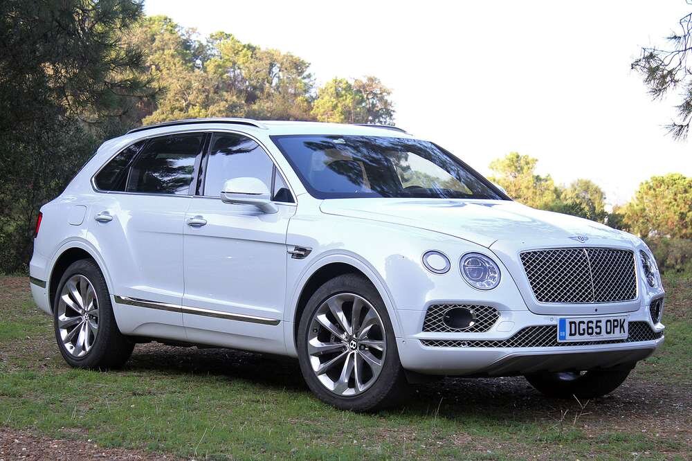 Bentley Bentayga 2016 года