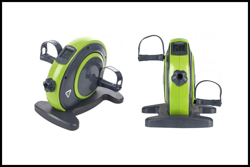 Коллаж сделан на основе фото с сайта магазина "Спортмастер".