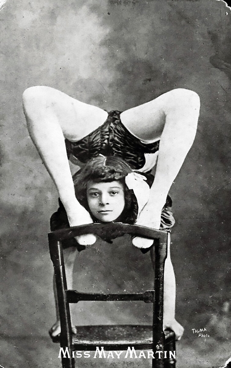 Цирковая артистка Мэй Мартин в возрасте 9 лет. Фото с сайта Circopedia.com