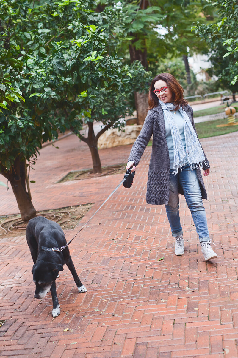 Произошло это прямо на прогулке с собакой!