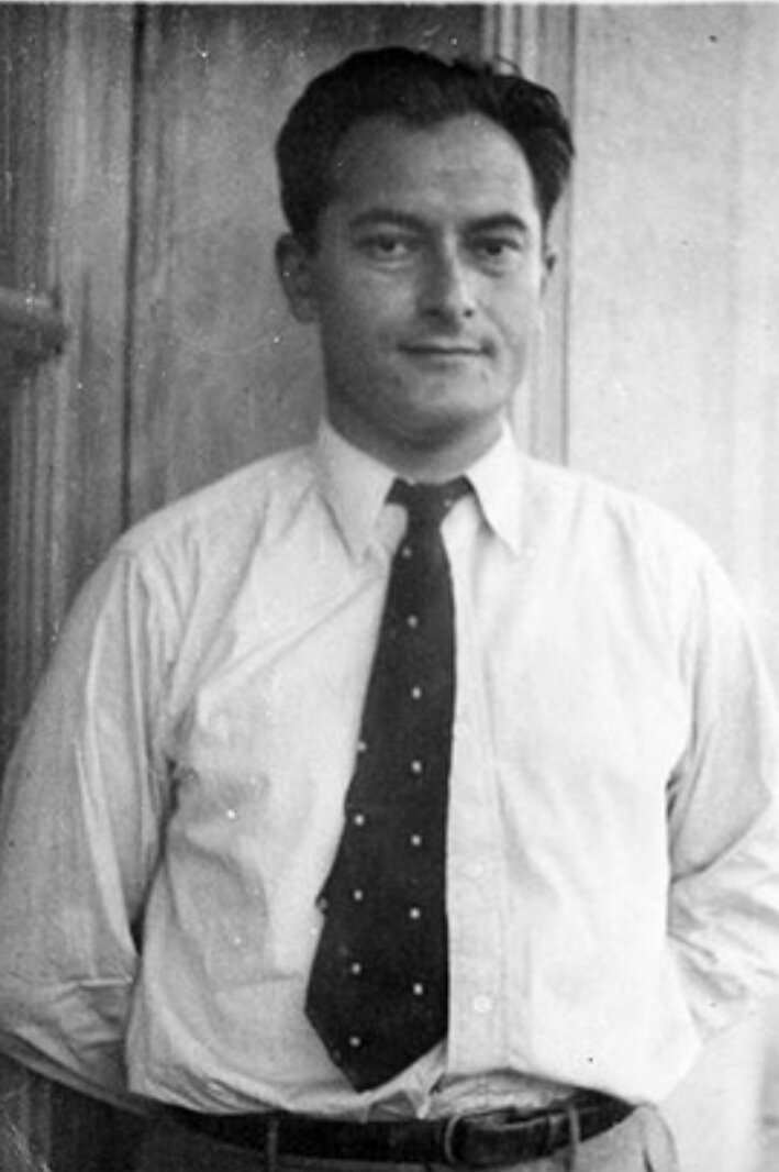 Евгений Петров