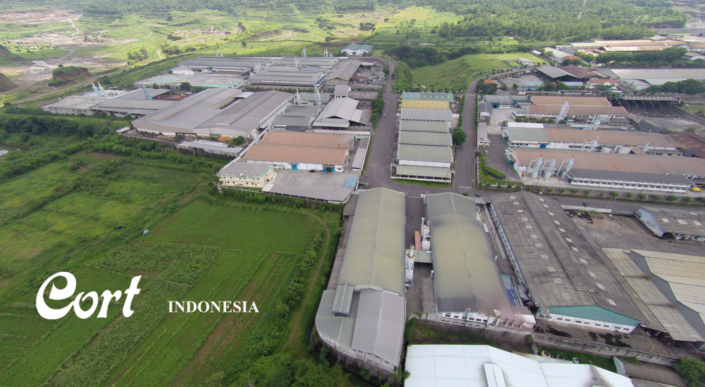 Фотография завода с официального сайта производителя