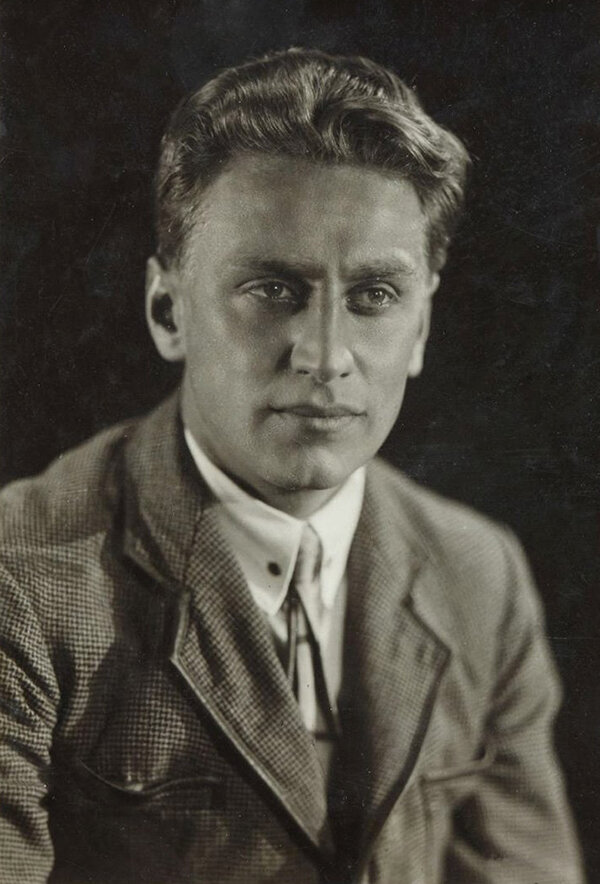 Григорий Александров в молодости