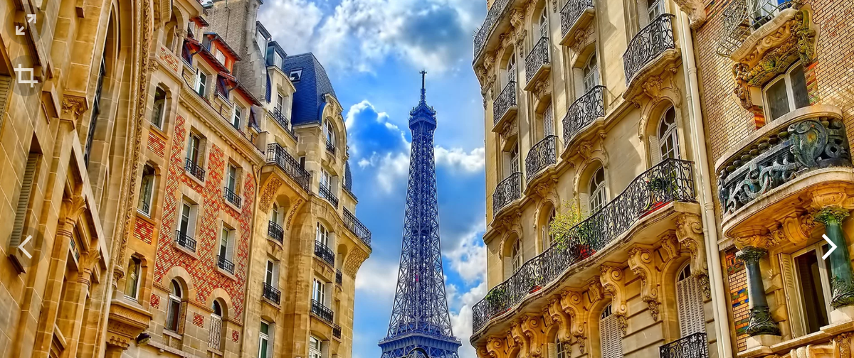 Я мечтала разглядывать Эйфелеву башню с балкона, с бокалом шампанского...