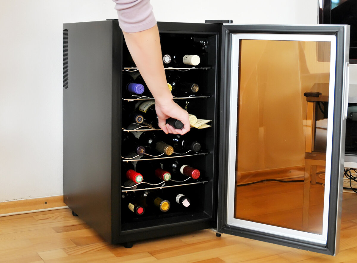 10 необходимых приспособлений для тех, кто пьет вино дома