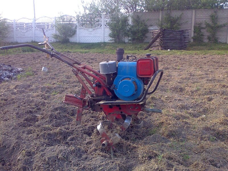 Советский мотоблок. Мотоблок МБ-1р 5.5 л.с 1993 г.в. Мотоблок Вrait мб135dd.