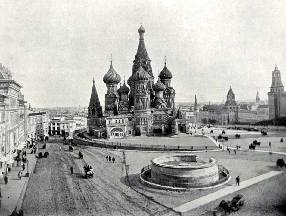 Что такое лобное место на красной площади