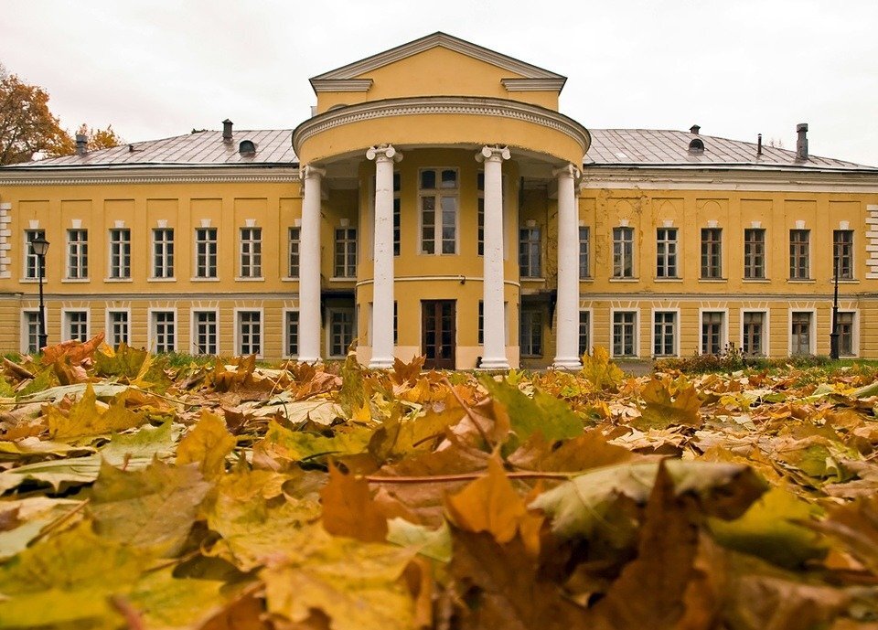 Имение Волконских Суханово 