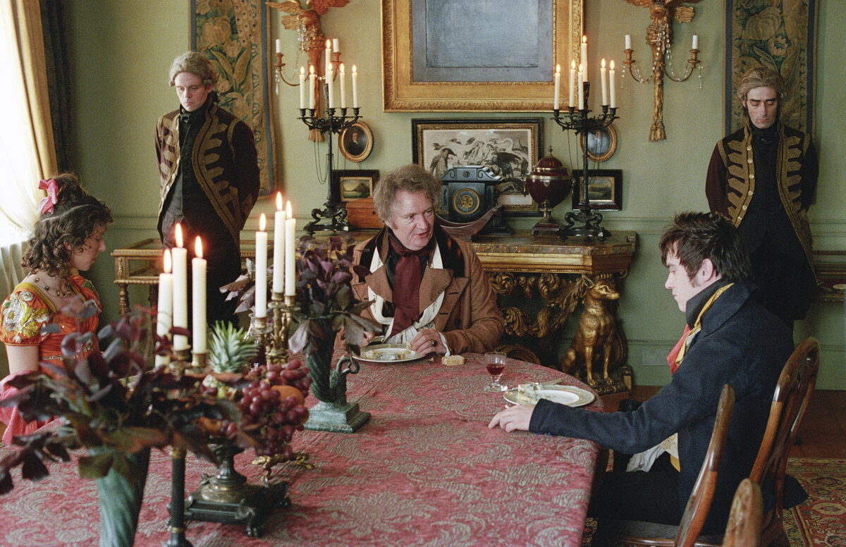 Кадр из фильма "Ярмарка тщеславия", 2004, режиссер Мира Наир