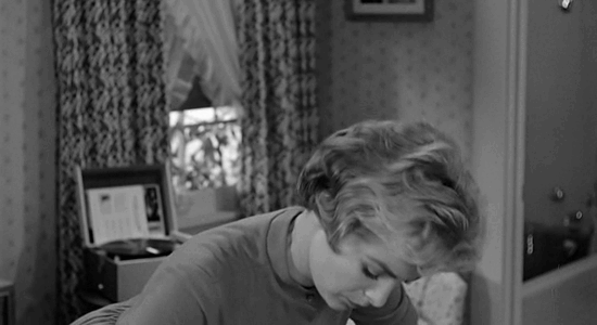 Фрагмент из фильма Альфреда Хичкока «Психо»