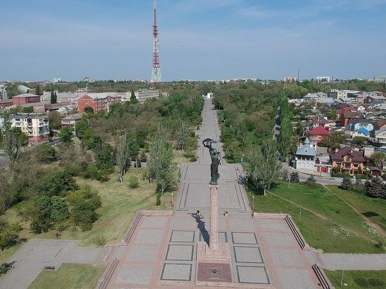     Херсон en.wikipedia.org