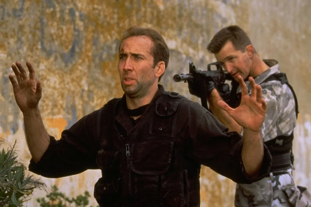 Кристофер ллойд никто фильм. Петля времени старый джо. Режиссеры боевиков сша. Гнев человеческий фильм 2021. Режиссеры боевиков сша.