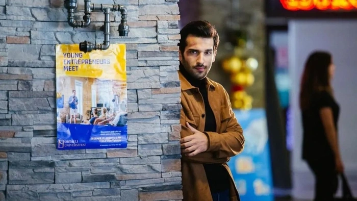 20. септембра почело је снимање серије „Мој диван живот“ Аи Иапим за ТВ канал ФОКС.-2