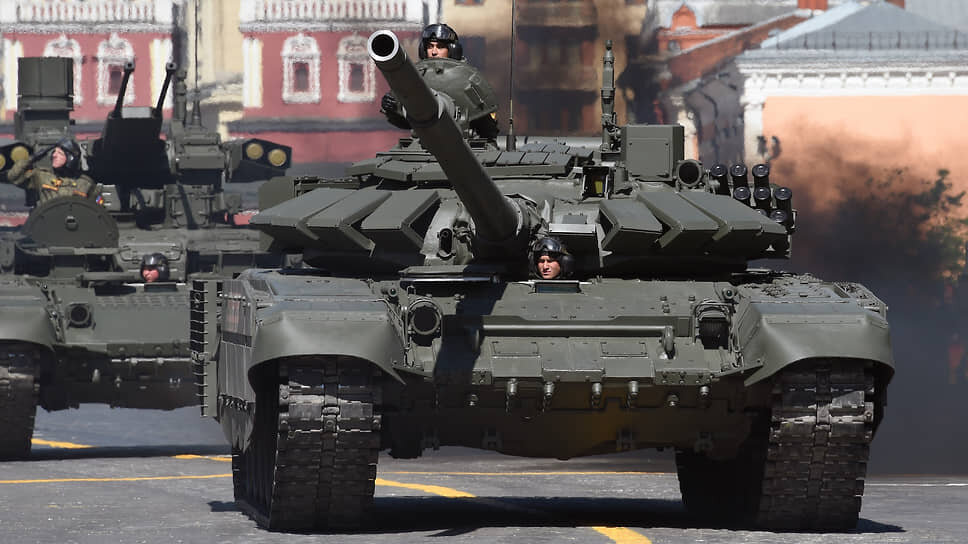 Фото: Дмитрий Духанин / Коммерсантъ📷Т-72Б3