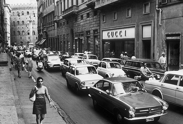 Магазин Gucci во Флоренции, 1969 год
Фото: Touring Club Italiano / Marka / Universal Images Group via Getty Images